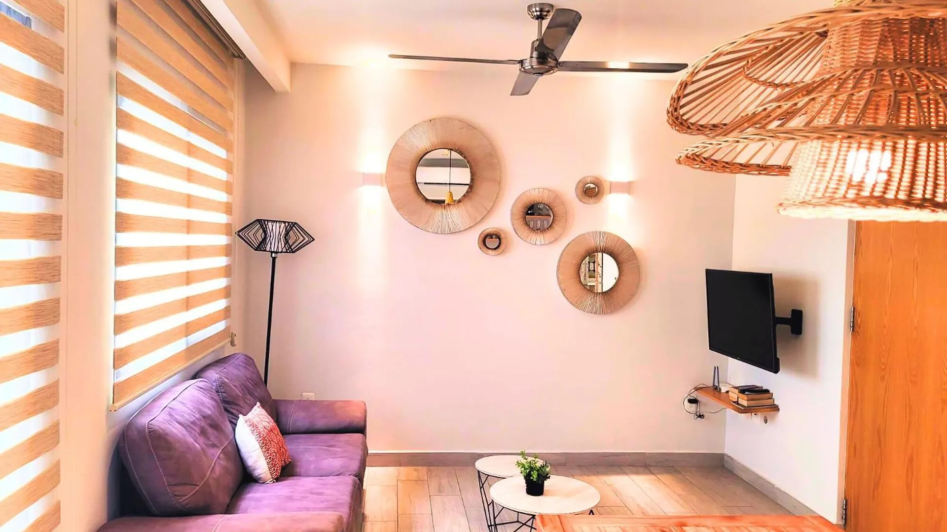 Espacioso Departamento Como Nuevo, Higienico, 7 Min Caminando A La 5 Y A La Playa Playa del Carmen Apartment